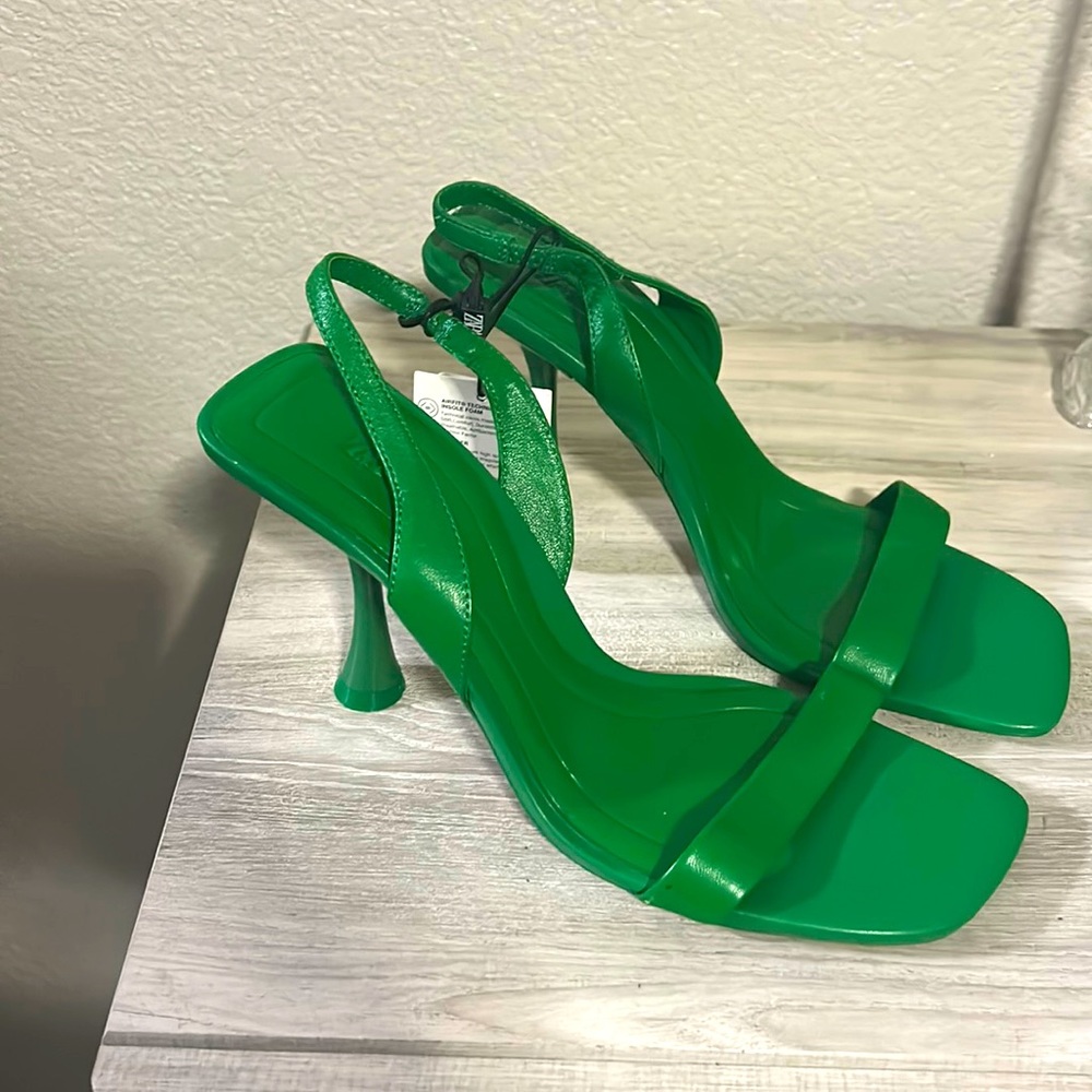Zara green heel